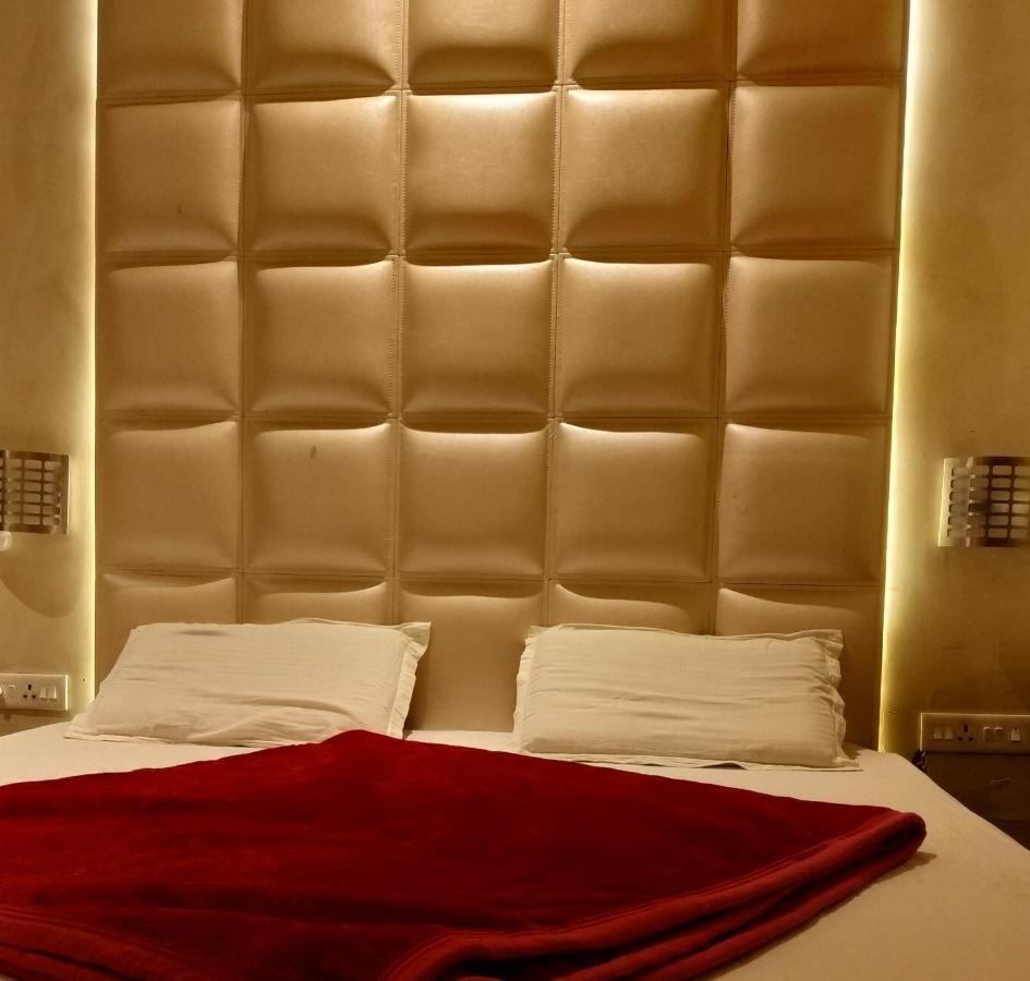 Hotel Star Inn Ganganagar Exterior photo