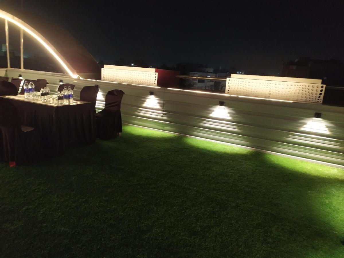 Hotel Star Inn Ganganagar Exterior photo